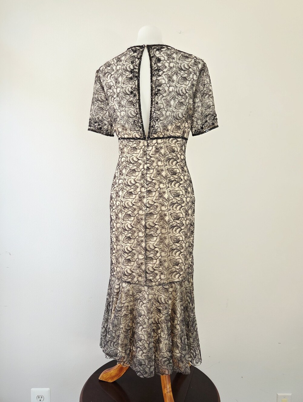 Badgley Mischka Beaded Lace Midi flounce dress size 12 - Picture 5 of 9